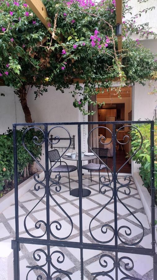 Loutraki Hidden Gem Ι Apartamento Exterior foto